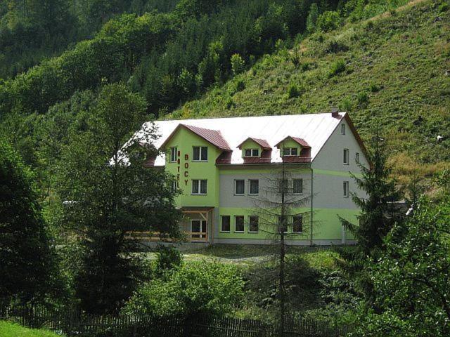Hotel Bocy Oscadnica Exterior foto